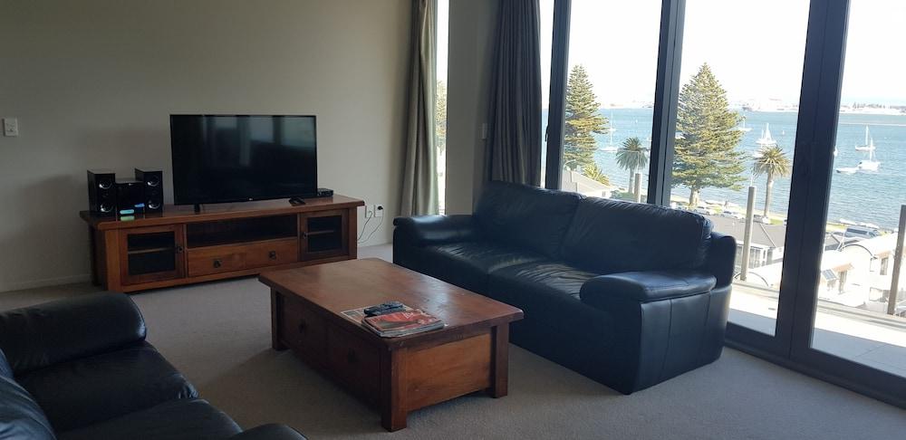The Pacific Apartments Mount Maunganui Eksteriør billede